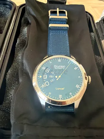 Omnion OM01 Lance Watch