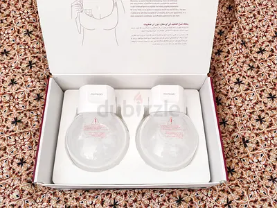 Manual silicone breast pump collection - set of two (like-new)