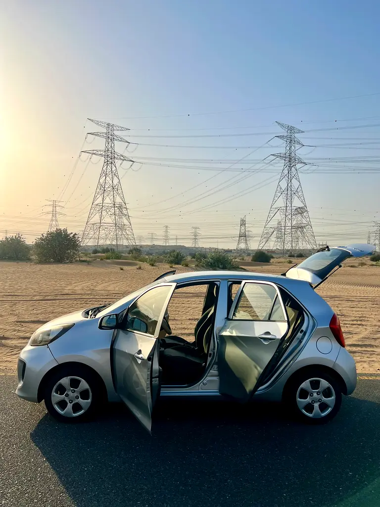 Kia Picanto 2016 — photo 1 of 9