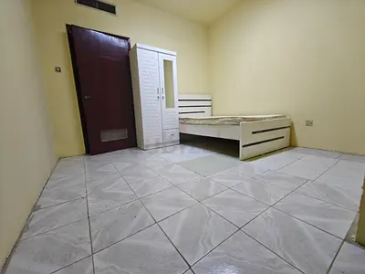 Partition Room for rent in Electra street ( Asian only)
