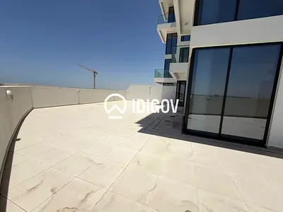Skyline Serenity | Water Views | Spacious Living