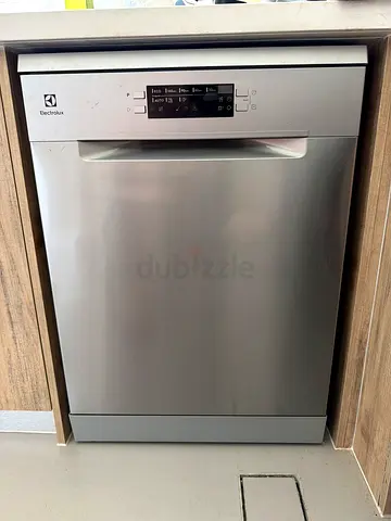 Electrolux Built-in Stainless Steel Dishwasher - Good Condition