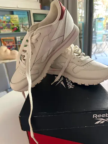 Sneakers Reebok white