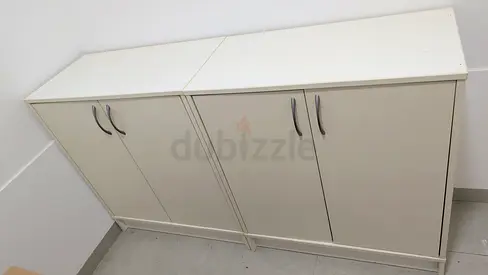 Set of 2 white storage cabinets - good condition
