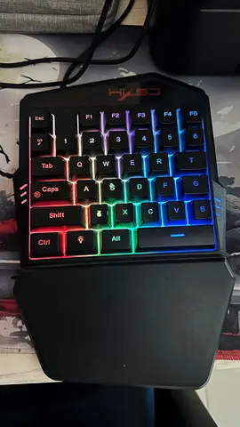 One-handed RGB Gaming Keypad (Hyse)