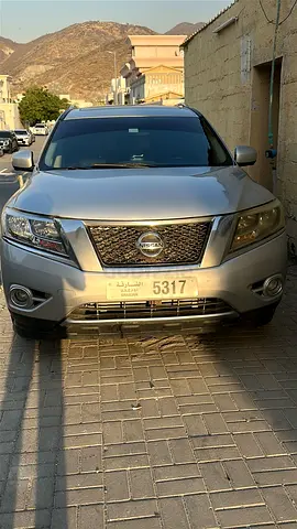 2016 Nissan Pathfinder SL | American Specs | Low Mileage | Excellent Condition