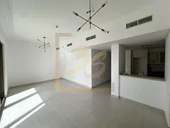 SPACIOUS 2BR | HIGH FLOOR | VACANT