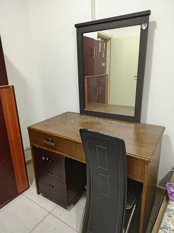 Dressing Table with Mirror for Sale