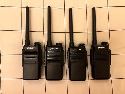 Pxton Walkie Talkies (4 Two-way Radios) - mint Condition