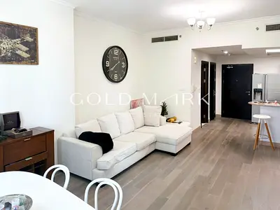 Large 1 BR I Vacant I Renovated | Fully Furnished