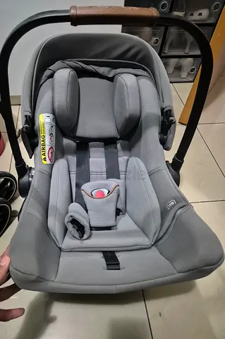 Nuna pipa next Infant Car Seat / Baby Carrier - Comfortable Newborn Insert Included,
