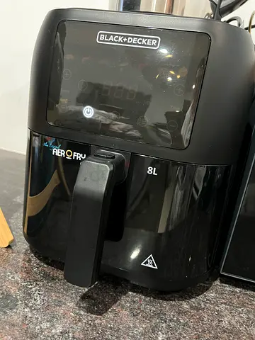 Black+Decker 8L Digital Air Fryer - Excellent Condition
