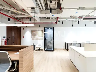 Prime Spacious Office | Near to Merto | 19 Desks