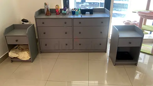 Drawers. Whole set with mirror 2 night stands