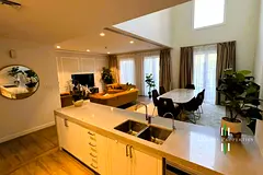CLOSE TO PARK | SPACIOUS 4 BEDROOM VILLA | VACANT