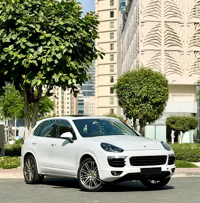 Porsche Cayenne S 2015 | GCC Specs | Well Maintained