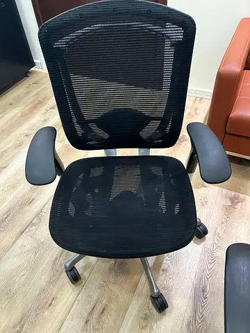 Contesa office chair