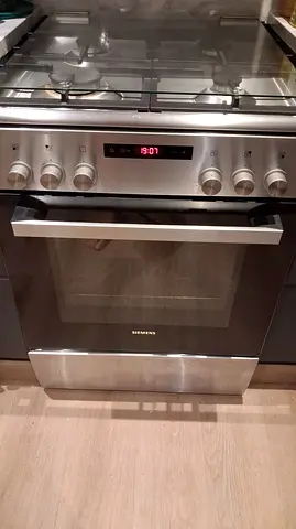 Siemens IQ300 Dual Combination Stove 60cm Barely Use Same As New