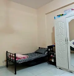 Bed space available for gents