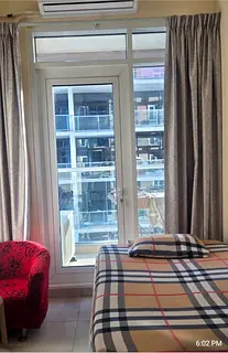A Fully Furnished  Closed Partition room available @ 2300 per month