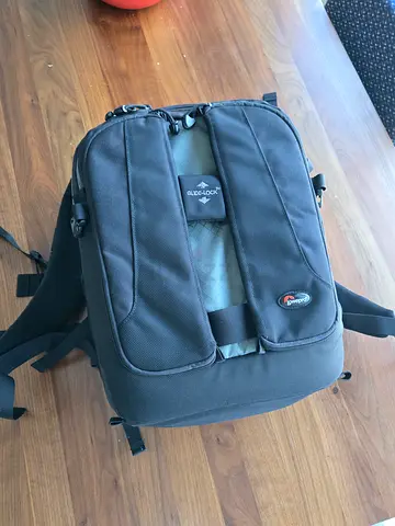 Lowepro camera backpack - Very good condition