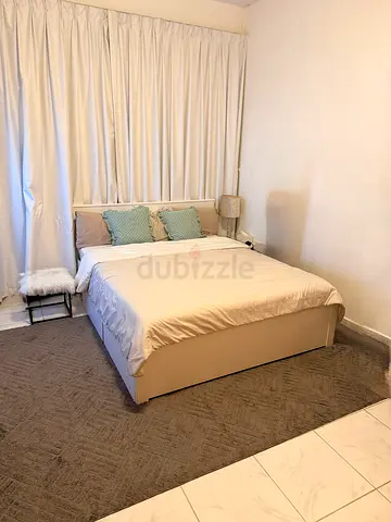 Queen size bed