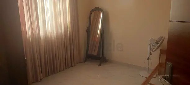 ROOM WITH ATTACHED BATHROOM
