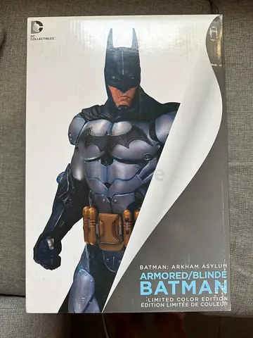 DC Collectibles Batman Arkham Asylum Armored Batman Limited Color Edition