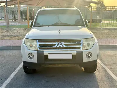 Mitsubishi Pajero GLS 2009 GCC Specs