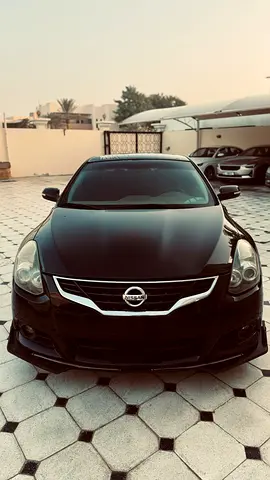 Nissan Coupe - Well Maintained Black Sports Coupe