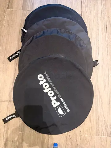 Set of 4 Profoto Round Reflectors / Collapsible Light Modifiers
