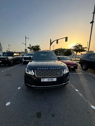 Pristine 2018 Range Rover Vogue V6 Supercharged | GCC Specs