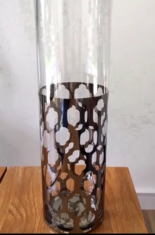 Glass vase
