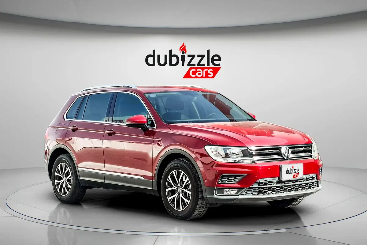 Volkswagen Tiguan 2018 — photo 1 of 15