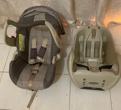 Infant car seat and base