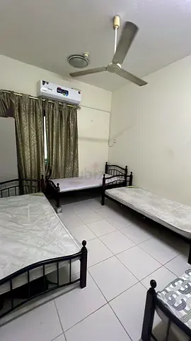 Bedspace for Male ( Hor Al Anz )