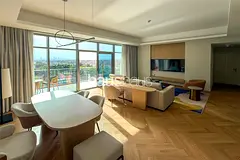 Large Unit | Available Now | Multiple Cheques