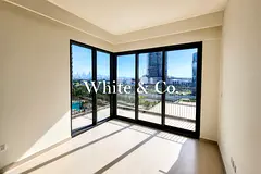 Corner Unit | Chiller Free | Reduced Price