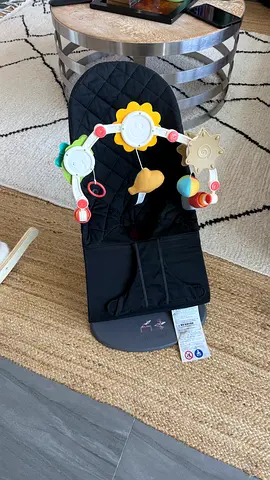 Baby bjorn bouncer seat with toy bar — good condition