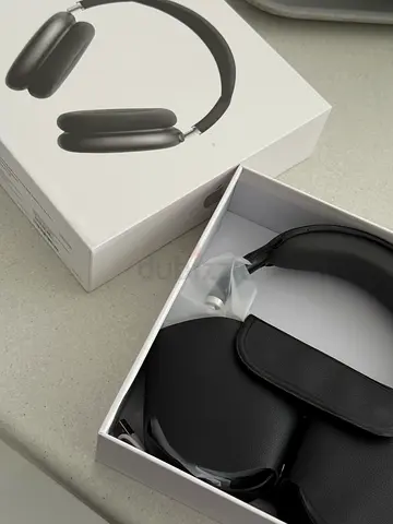 AirPods Max Master Copy