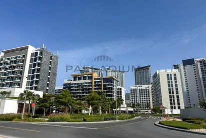 Fully Furnished | Vacant | Prime Location