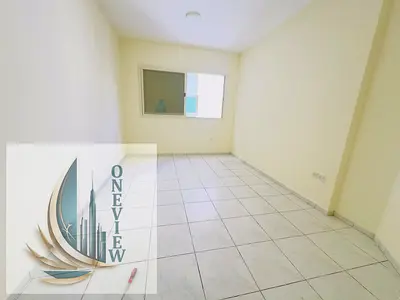 LAWISH OFFER//NICE FAMILY BUILDING//SPAISIUS CENTRAL AC 2BHK BALCONY IN ONLY 36,000 CLOSE TO BUS ST