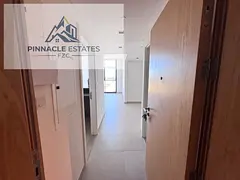 Spacious 3BHK Apartment | 1600 Sqft | RB1 Building | Community Amenities