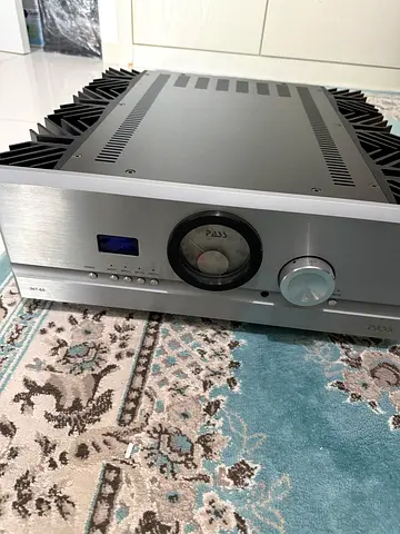 Passlab Int-60 Stereo Amplifier - Excellent Condition