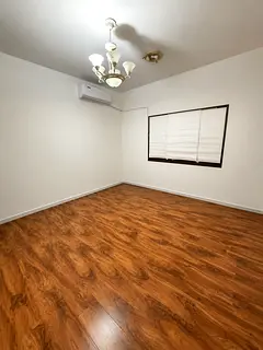 Room available in Muroor Nr emigration