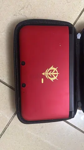 Nintendo 3DS XL (Gundam theme) with protective case - Good working condition