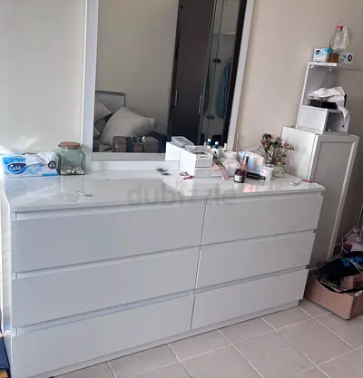 White 6-Drawer Dresser with Mirror - Good Condition