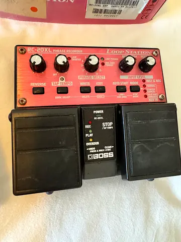 BOSS RC-20XL Loop Station pedal - great working condition with original box