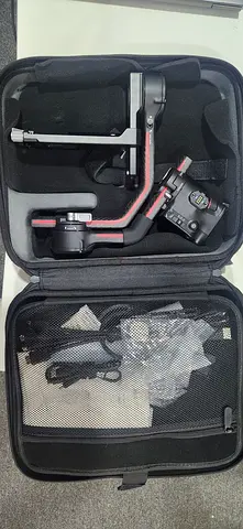 DJI RS 3 PRO COMBO - Gimbal with Carry Case and Accessories