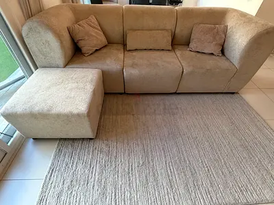Curved Beige 3-Seater Sofa in Good Condition
